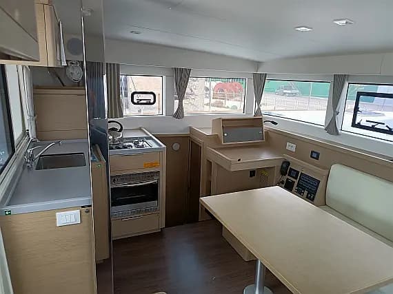 Lagoon 40 in Volos / Port of Volos - Photo 3