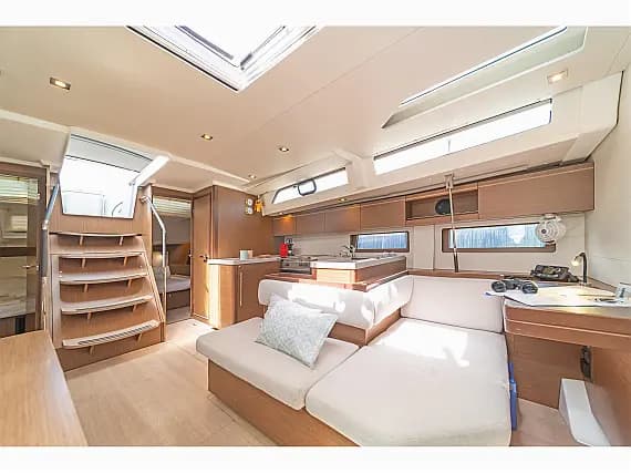 Oceanis 51.1 in Skradin / ACI Marina Skradin - Photo 3