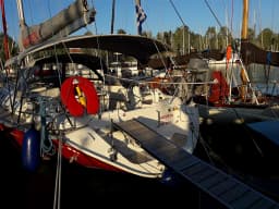 Alfa 51 in Paros port thumbnail 10
