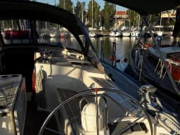 Alfa 51 in Paros port thumbnail 15