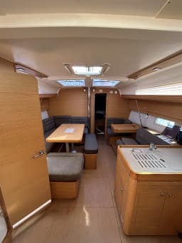 Dufour 412 Grand large in Corfu / Gouvia / D-Marin Marina Gouvia thumbnail 13