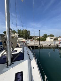 Dufour 412 Grand large in Corfu / Gouvia / D-Marin Marina Gouvia thumbnail 3