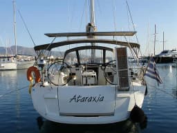 Sun Odyssey 519 in Athens / Alimos Marina thumbnail 11