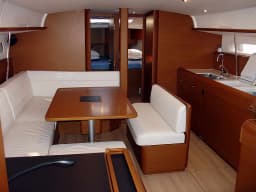 Sun Odyssey 519 in Athens / Alimos Marina thumbnail 14