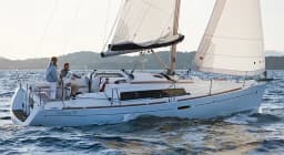 Oceanis 311 in Procida / Marina di Procida thumbnail 6