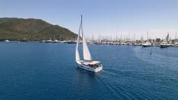 Sun Odyssey 410 in Marmaris Yacht Marina thumbnail 15