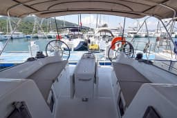 Sun Odyssey 410 in Marmaris Yacht Marina thumbnail 4