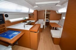 Sun Odyssey 410 in Marmaris Yacht Marina thumbnail 46