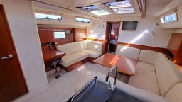 Hanse 455 in Lavrion Main Port thumbnail 23