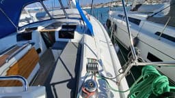 Hanse 455 in Lavrion Main Port thumbnail 29