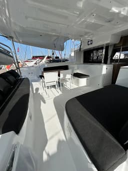 Lagoon 46 in Ibiza / Sant Antoni de Portmany Port thumbnail 9