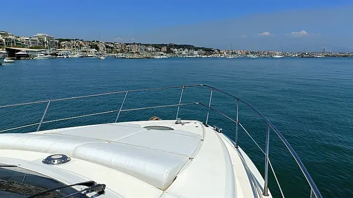 Azimut 46 in Rome / Marina di Nettuno - Photo 4