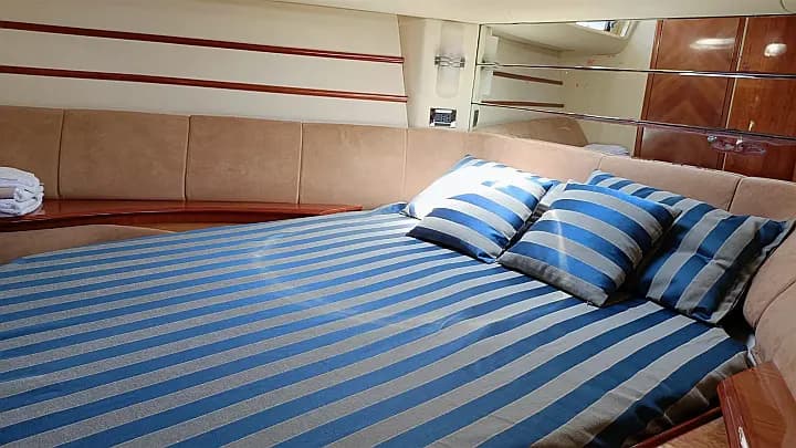 Azimut 46 in Rome / Marina di Nettuno - Photo 5