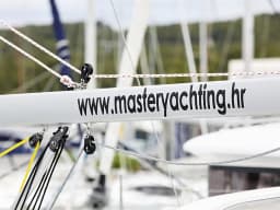 Oceanis 35.1 in Sukošan / D-Marin Dalmacija Marina thumbnail 18