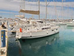 Oceanis 35.1 in Sukošan / D-Marin Dalmacija Marina thumbnail 24