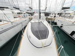 Oceanis 35.1 in Sukošan / D-Marin Dalmacija Marina thumbnail 7