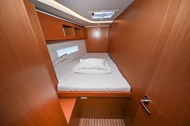 Bavaria C50 in Sukošan / D-Marin Dalmacija Marina - Photo 3