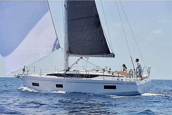 Bavaria C38 in Split / ACI Marina Split - image 1