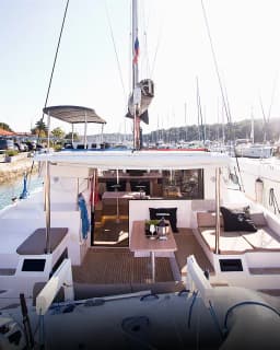 Aventura 34 in Šibenik / D-Marin Marina Mandalina thumbnail 13