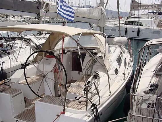 Hanse 325 in Athens / Alimos Marina - Photo 1