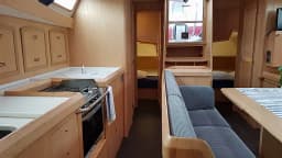 Ovni 445 in Longyearbyen thumbnail 2