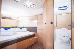 Bavaria Cruiser 46 in Dubrovnik / ACI Marina Dubrovnik thumbnail 16