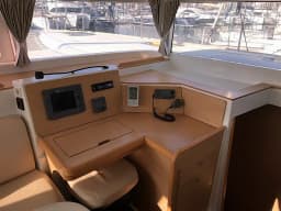 Lagoon 400 in Athens / Alimos Marina thumbnail 8