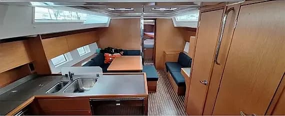 Bavaria C45 in Trogir / ACI Marina Trogir - Photo 3