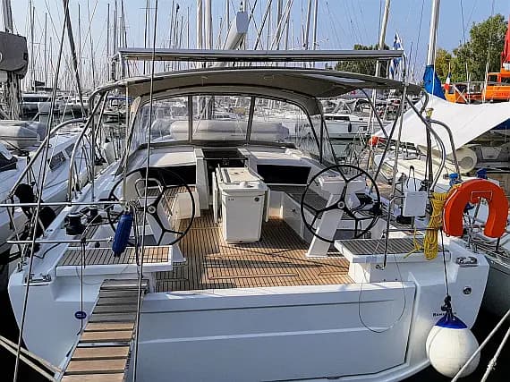 Oceanis 46.1 in Athens / Alimos Marina - Photo 1