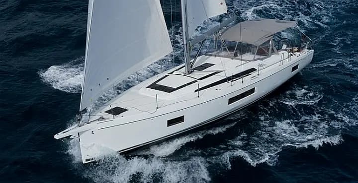 Oceanis 51.1 in Lefkada / Port of Lefkas - Photo 4