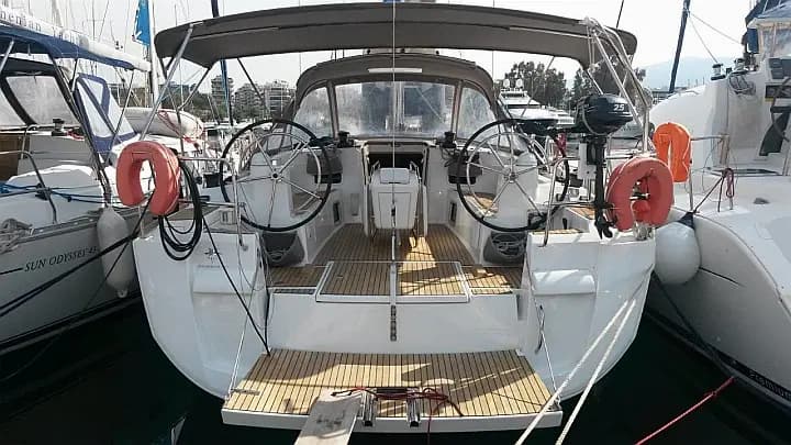 Sun Odyssey 469 in Corfu / Mpenitses / Marina Benitses - Photo 5