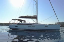 Sun Odyssey 469 in Corfu / Mpenitses / Marina Benitses thumbnail 5