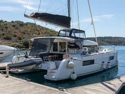 Lagoon 40 in Primošten / Marina Kremik thumbnail 6
