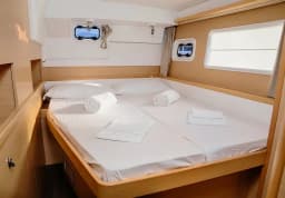 Lagoon 400 S2 in Punta Ala thumbnail 23