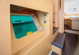 Lagoon 400 S2 in Punta Ala thumbnail 5