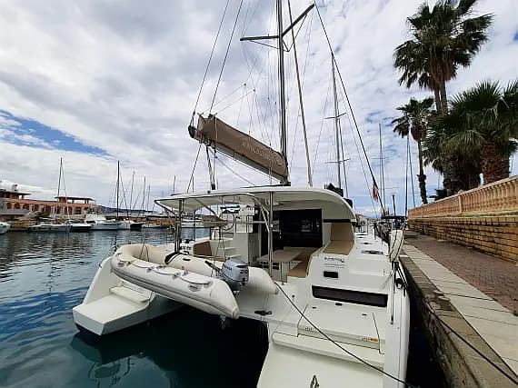 Lagoon 42 in Sicily / Furnari / Marina Portorosa - Photo 1