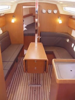 Bavaria Cruiser 34 in Sardinia / Portisco / Marina di Portisco thumbnail 10