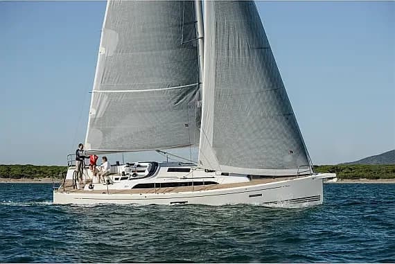 X 4-3 in Lavrion / Olympic Marina - Photo 1
