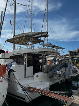 Bali Catspace in Lefkada / Port of Lefkas thumbnail 8