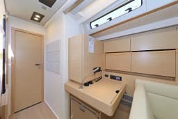 Hanse 588 in Salerno / Marina d'Arechi thumbnail 28