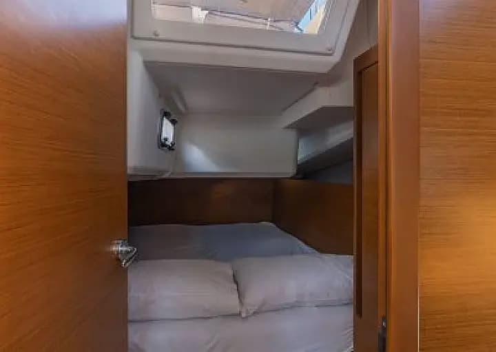 Sun Odyssey 440 in Lavrion / Olympic Marina - Photo 4