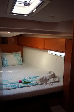 Bavaria Cruiser 51 in Athens / Alimos Marina thumbnail 10