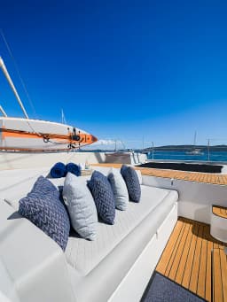 Sunreef 70 in Kaštel Gomilica / Marina Kaštela thumbnail 35