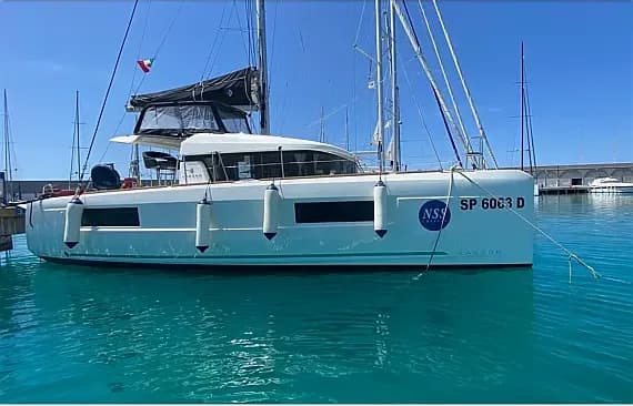 Lagoon 40 in Castiglioncello / Marina Cala de' Medici - Photo 1