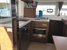Lagoon 40 in Castiglioncello / Marina Cala de' Medici thumbnail 14