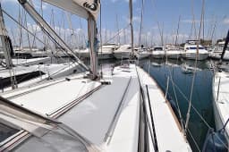 Oceanis 41 in Athens / Alimos Marina thumbnail 7