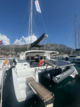 Lagoon 450 Fly in Palairos / Marina Paleros thumbnail 7