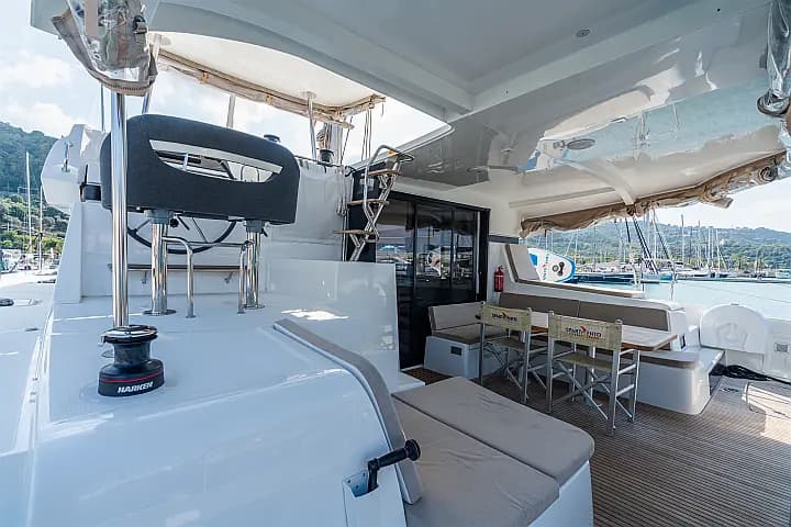 Lagoon 42 in Sicily / Capo d'Orlando Marina - Photo 5