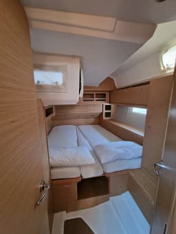 Dufour 520 Grand Large in Sicily / Furnari / Marina Portorosa thumbnail 10