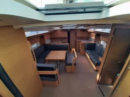 Dufour 520 Grand Large in Sicily / Furnari / Marina Portorosa thumbnail 8